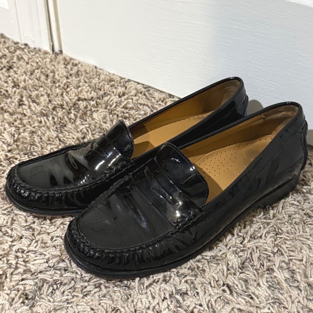 Cole Haan Womens Pinch Penny Loafers Black Patent Leather D26270 Size 6.5 B